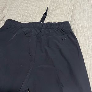 Women’s Nike dress pant